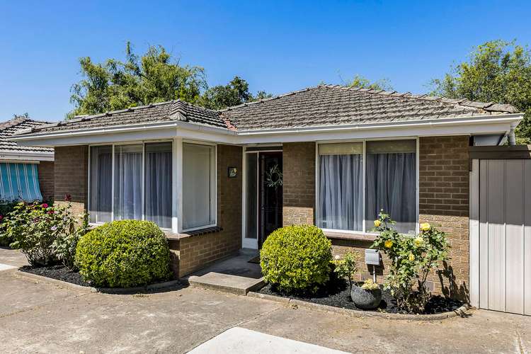 Main view of Homely unit listing, 2/2 Vincent Street, Surrey Hills VIC 3127