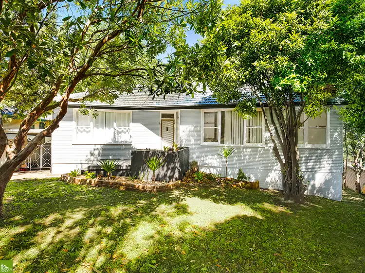 17 Shoobert Crescent