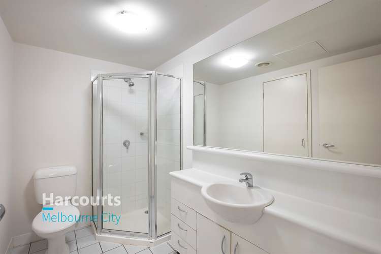 Fifth view of Homely apartment listing, 811/118 Franklin Street, Melbourne VIC 3000