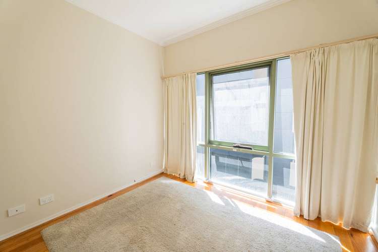 Fifth view of Homely apartment listing, 703/15 Queens Road, Melbourne VIC 3000