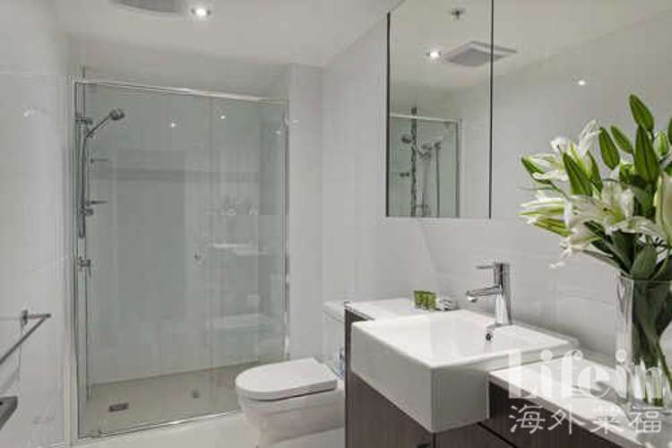 Second view of Homely apartment listing, 1106/127 Charlotte Street, Brisbane City QLD 4000