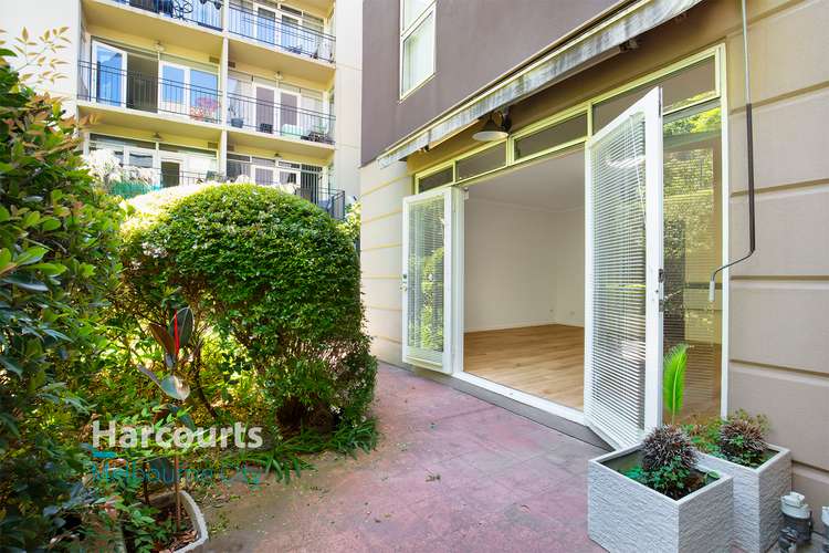 Third view of Homely apartment listing, 1/120 Sturt Street, Southbank VIC 3006