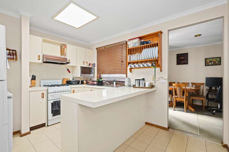 Fourth view of Homely house listing, 8 Katherine Court, Hampton Park VIC 3976