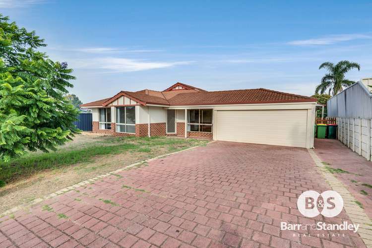 15 Darwin Way, College Grove WA 6230