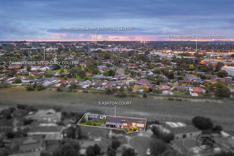 Third view of Homely house listing, 5 Ashton Court, Cranbourne VIC 3977