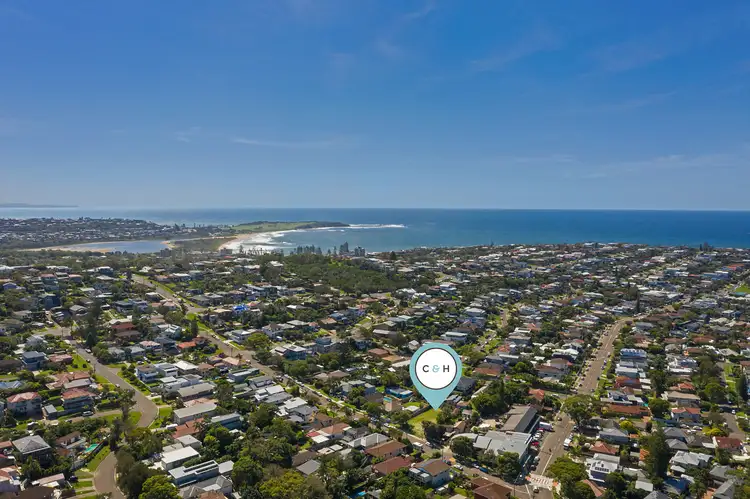 Fourth view of Homely house listing, 17a Playfair Road, North Curl Curl NSW 2099
