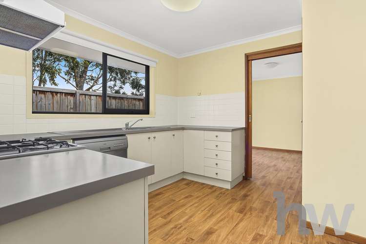 Fifth view of Homely house listing, 2/5 Rowe Street, Hamlyn Heights VIC 3215