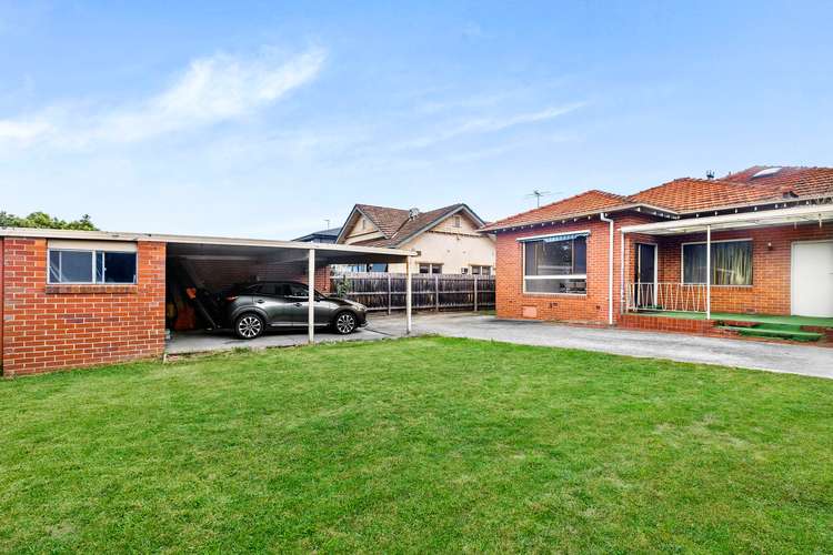 Fifth view of Homely house listing, 11 Manor Grove, Caulfield North VIC 3161