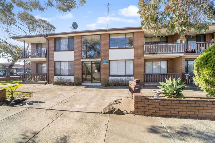 Main view of Homely flat listing, 2/315 Blackshaws Road, Altona North VIC 3025