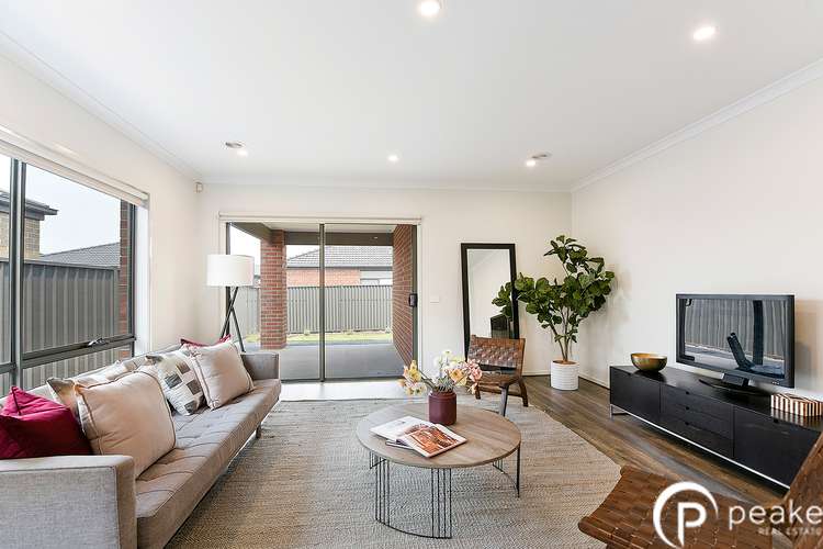 Fifth view of Homely house listing, 6 Coachella Way, Berwick VIC 3806