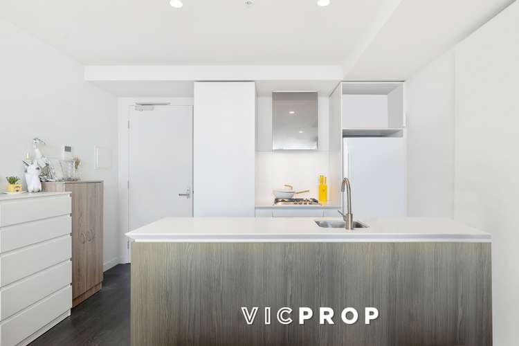Third view of Homely apartment listing, 5707/135 Abeckett Street, Melbourne VIC 3000