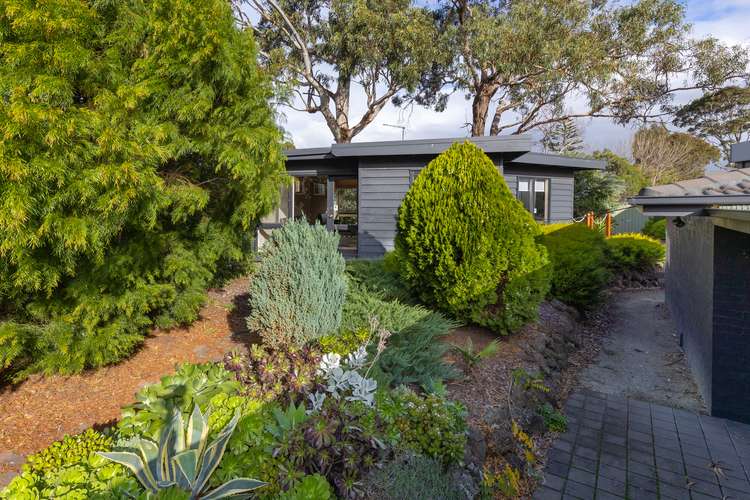 Third view of Homely house listing, 2 Heron Street, Mount Eliza VIC 3930