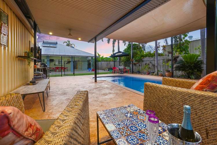 4 Riveren Court, Farrar NT 830