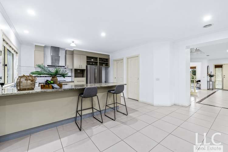 Sixth view of Homely house listing, 3 Pimm Court, Glen Waverley VIC 3150