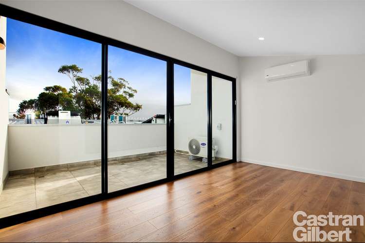 Second view of Homely townhouse listing, 8/8-10 South Avenue, Bentleigh VIC 3204