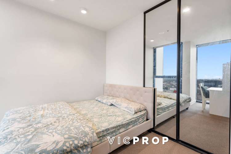 Sixth view of Homely apartment listing, 2405/33 Mackenzie Street, Melbourne VIC 3000