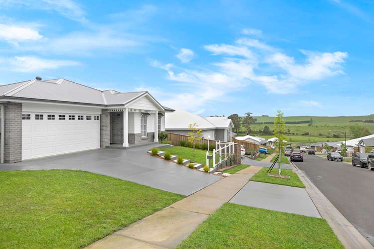 72 Darraby Drive, Moss Vale NSW 2577