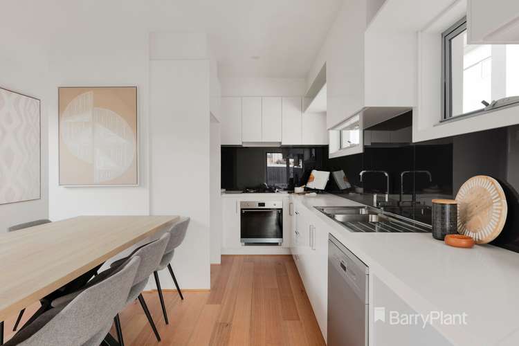 Fifth view of Homely townhouse listing, 5/176 East Boundary Road, Bentleigh East VIC 3165