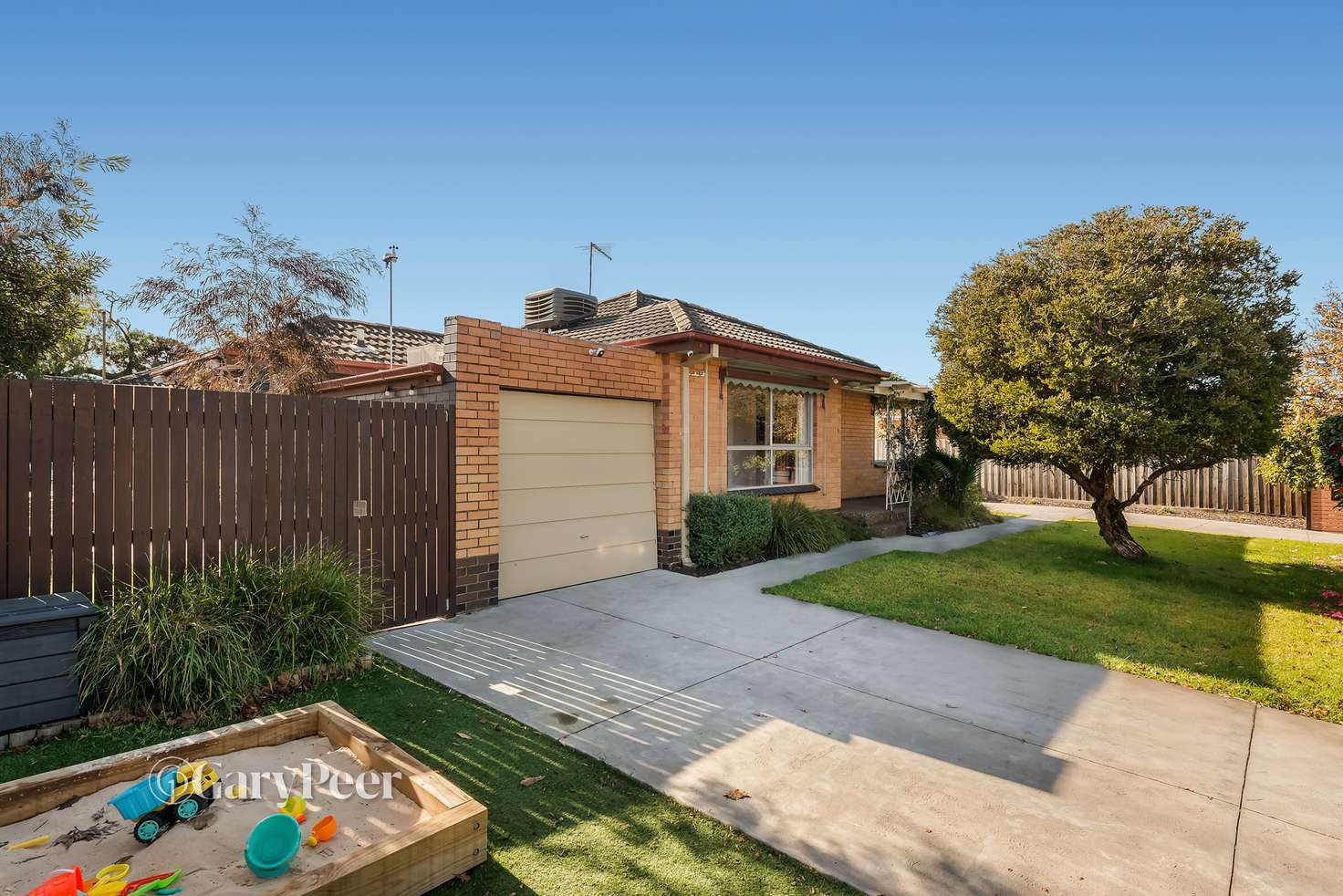 Main view of Homely unit listing, 1/5 Mackay Avenue, Glen Huntly VIC 3163