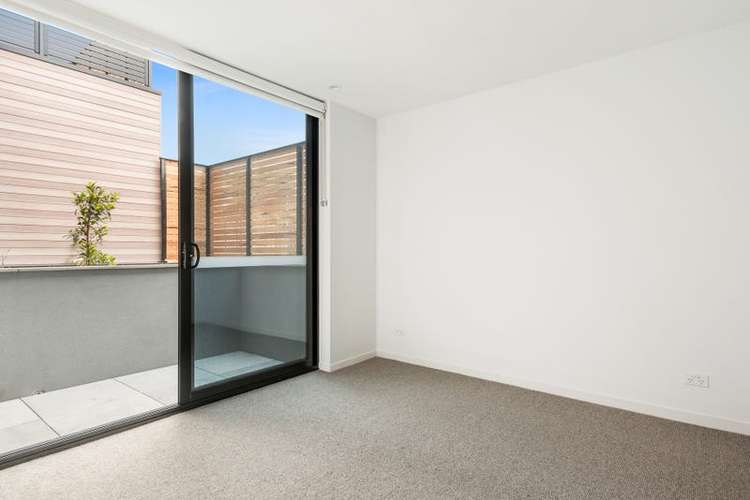 Fifth view of Homely apartment listing, 4/281 Tooronga Road, Glen Iris VIC 3146