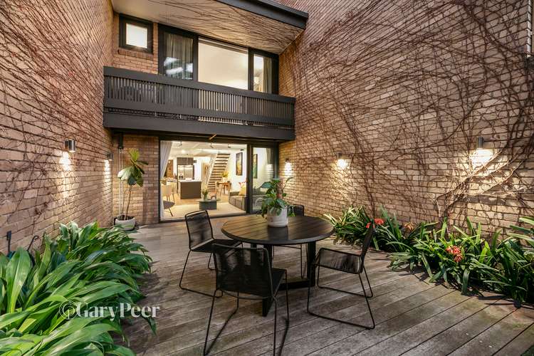 Main view of Homely townhouse listing, 5/33 Nepean Highway, Elsternwick VIC 3185