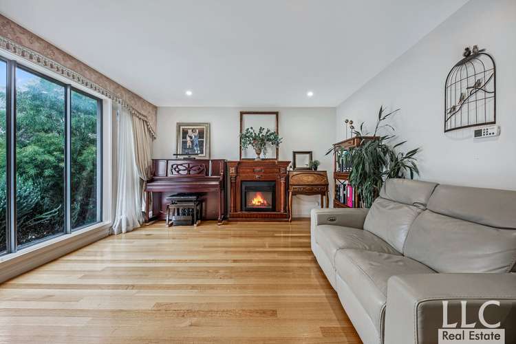 Second view of Homely house listing, 14 Solferino Close, Mount Waverley VIC 3149