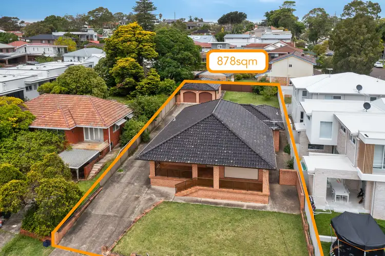 152 Kingsway
