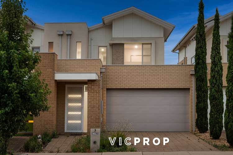 Main view of Homely townhouse listing, 3 Broadbeach Circuit, Sanctuary Lakes VIC 3030