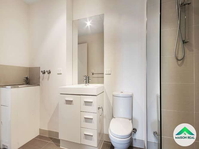 Fifth view of Homely apartment listing, 302/469-481 High Street, Northcote VIC 3070