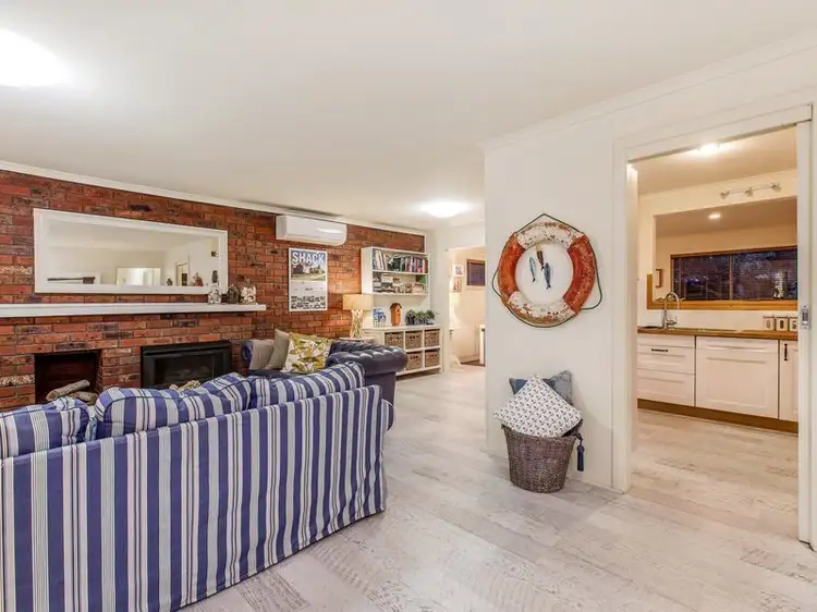 8 Bruce Street, Rye VIC 3941