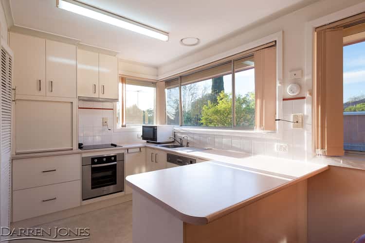 Fifth view of Homely house listing, 8 Chatsworth Quadrant, Templestowe Lower VIC 3107