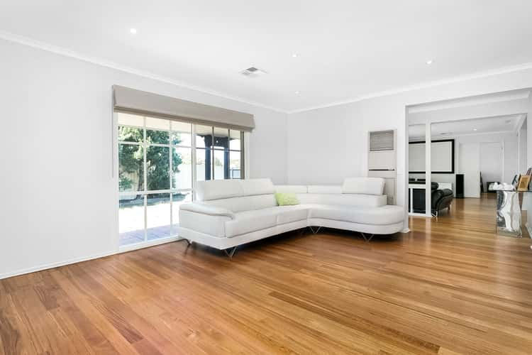 Fifth view of Homely house listing, 12 Delmar Court, Keilor Lodge VIC 3038