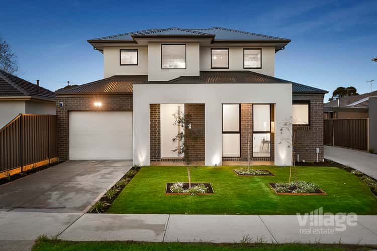 Main view of Homely townhouse listing, 1/8 Conway Court, Altona North VIC 3025