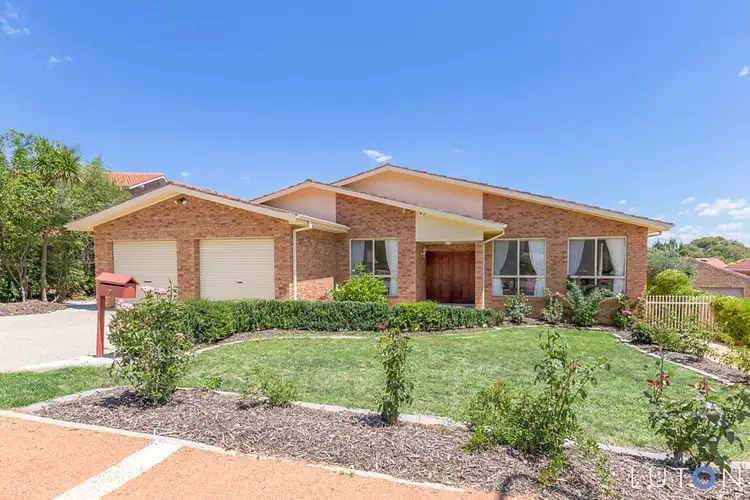 7 Taplin Place, Isaacs ACT 2607