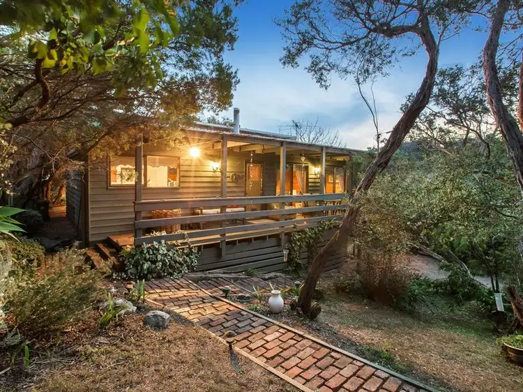 375 Sandy Road, St Andrews Beach VIC 3941
