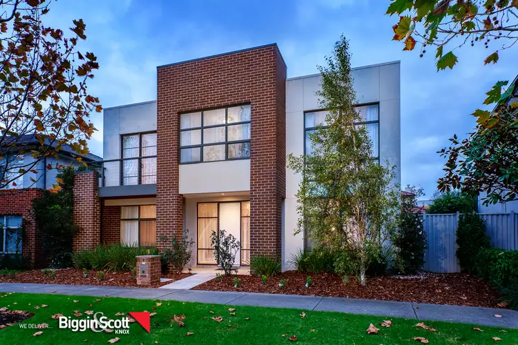 Main view of Homely house listing, 10 Sir Kenneth Luke Boulevard, Mulgrave VIC 3170