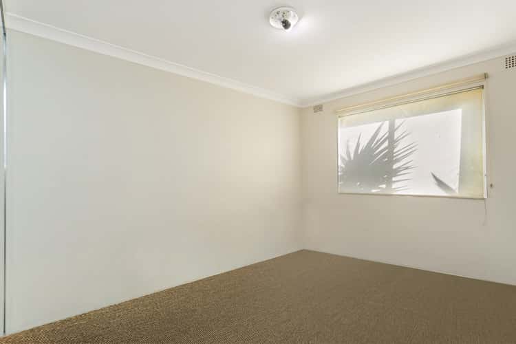 Fourth view of Homely apartment listing, 8/43 Ocean view Road, Freshwater NSW 2096