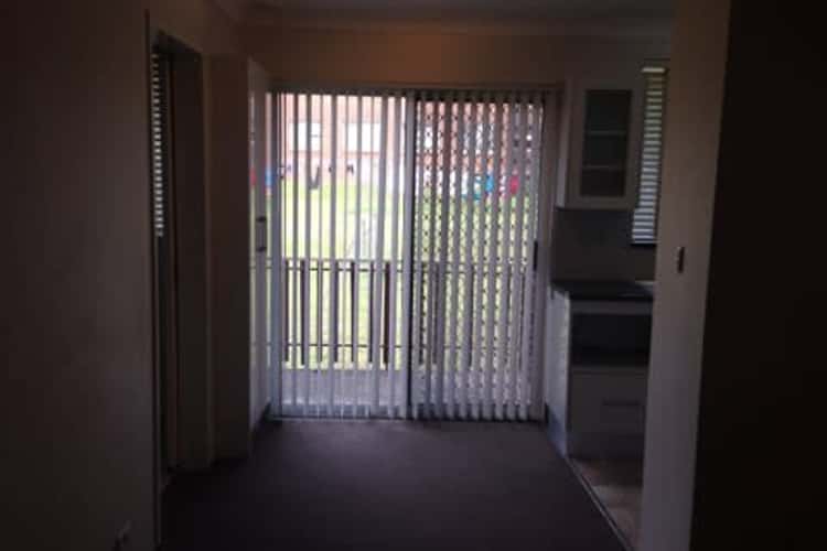 Fourth view of Homely unit listing, 15/1 Lavinia Place, Ambarvale NSW 2560