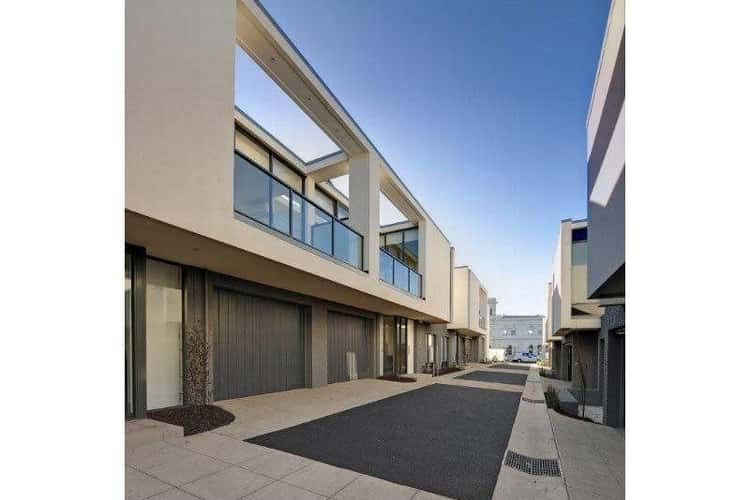 Second view of Homely townhouse listing, 4/2-4 Old Heidelberg Road, Alphington VIC 3078