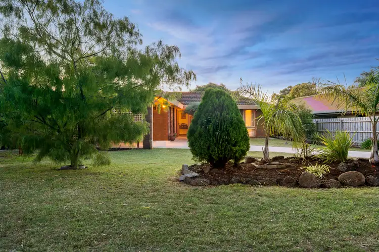 10 Denholm Street, Rosebud VIC 3939