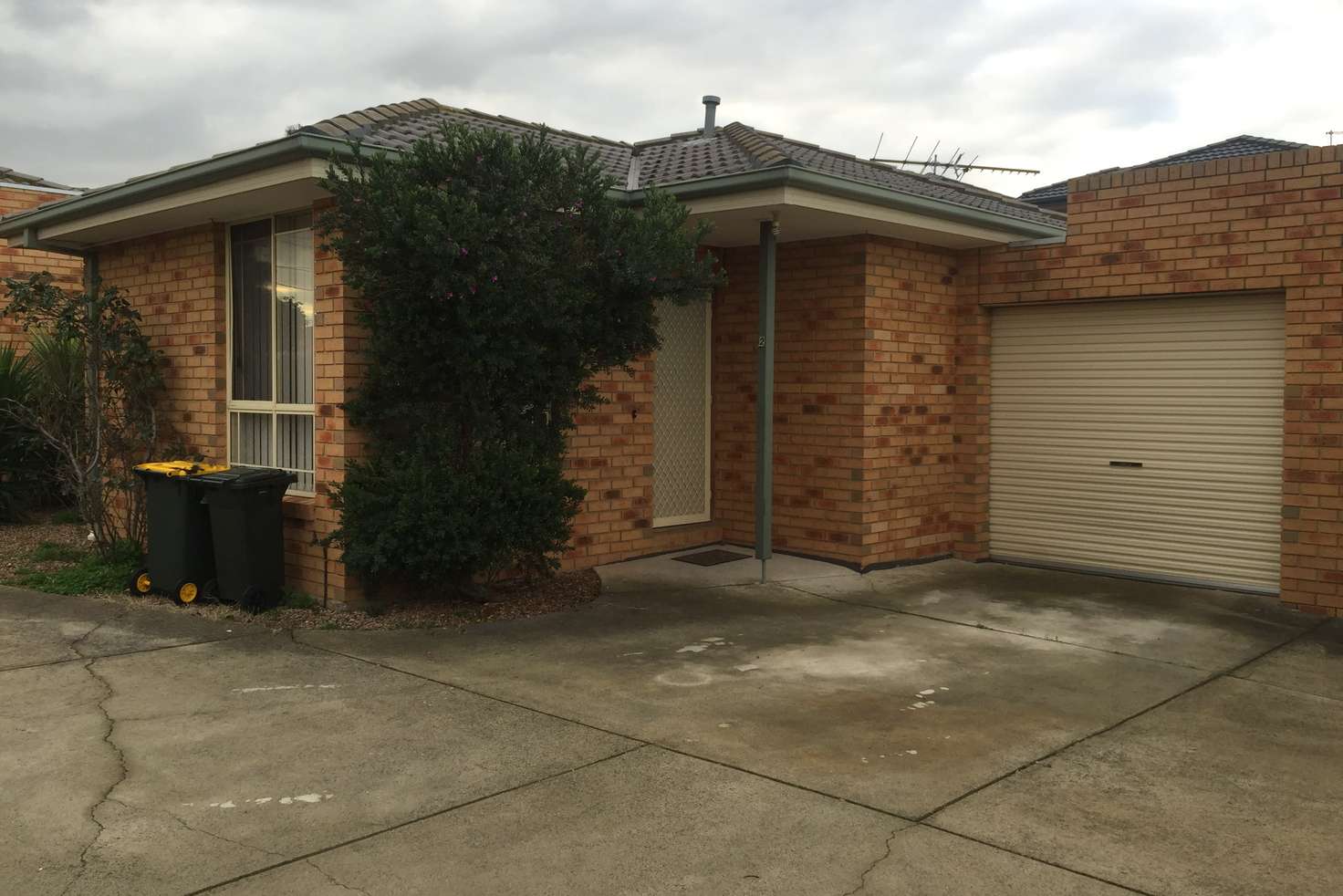 Main view of Homely unit listing, 2/41 GRANDVIEW Street, Glenroy VIC 3046