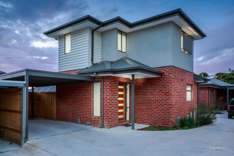 Main view of Homely townhouse listing, 2/955 Mountain Highway, Boronia VIC 3155