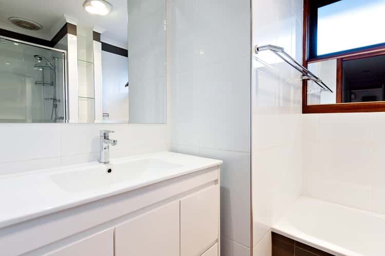 Sixth view of Homely unit listing, 2/8 William Street, Greensborough VIC 3088