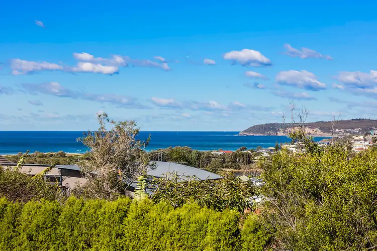139 Headland Road, North Curl Curl NSW 2099