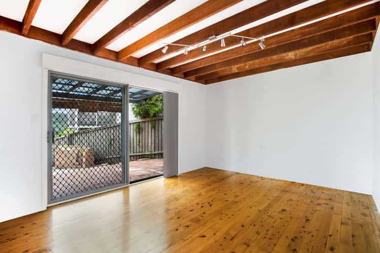 Fifth view of Homely house listing, 98 Vista North Avenue, Copacabana NSW 2251