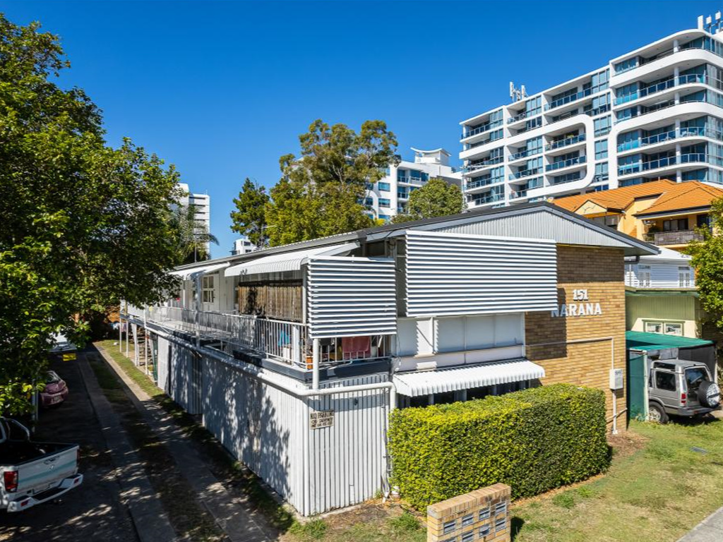 Main view of Homely unit listing, 2/151 Frank Street, Labrador QLD 4215