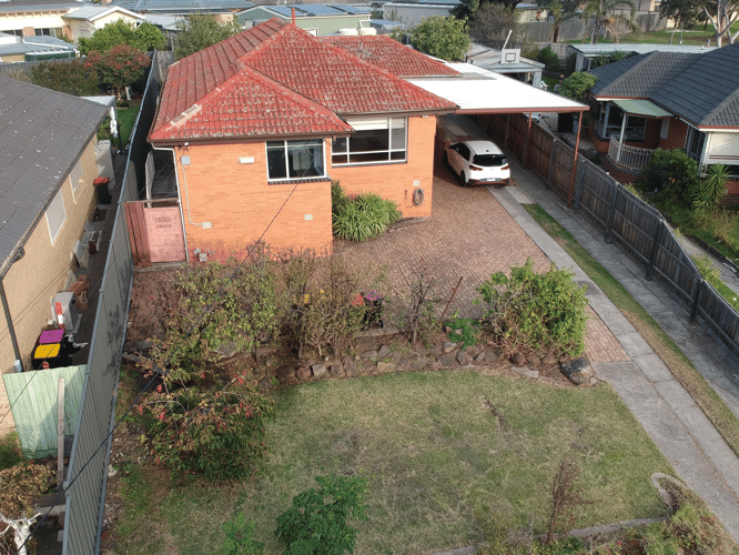 Second view of Homely house listing, 5 Reserve Court, Glenroy VIC 3046