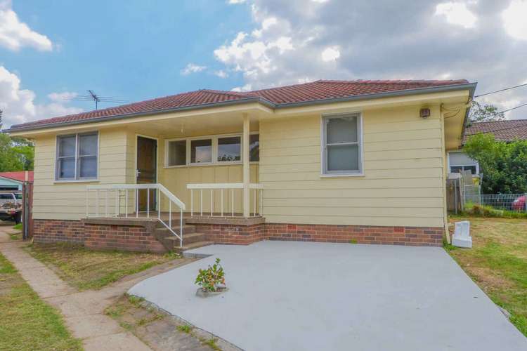 Main view of Homely house listing, 6 Lang Crescent, Blackett NSW 2770