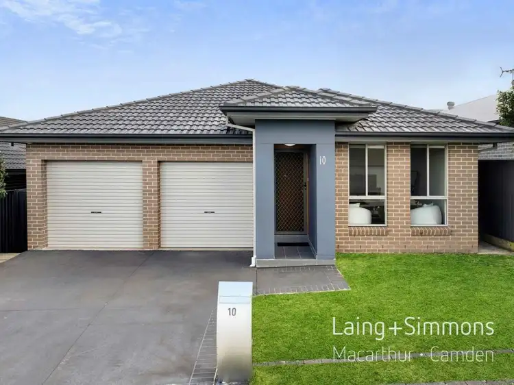 10 Little John Street