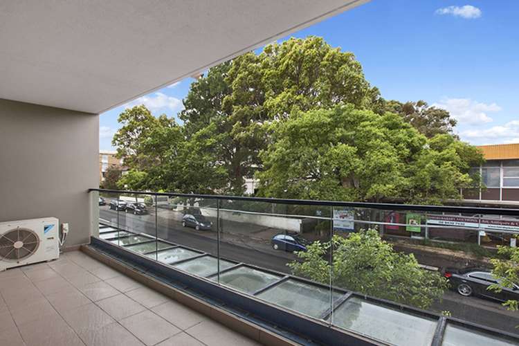 Third view of Homely apartment listing, 2/210 Willoughby Road, Crows Nest NSW 2065